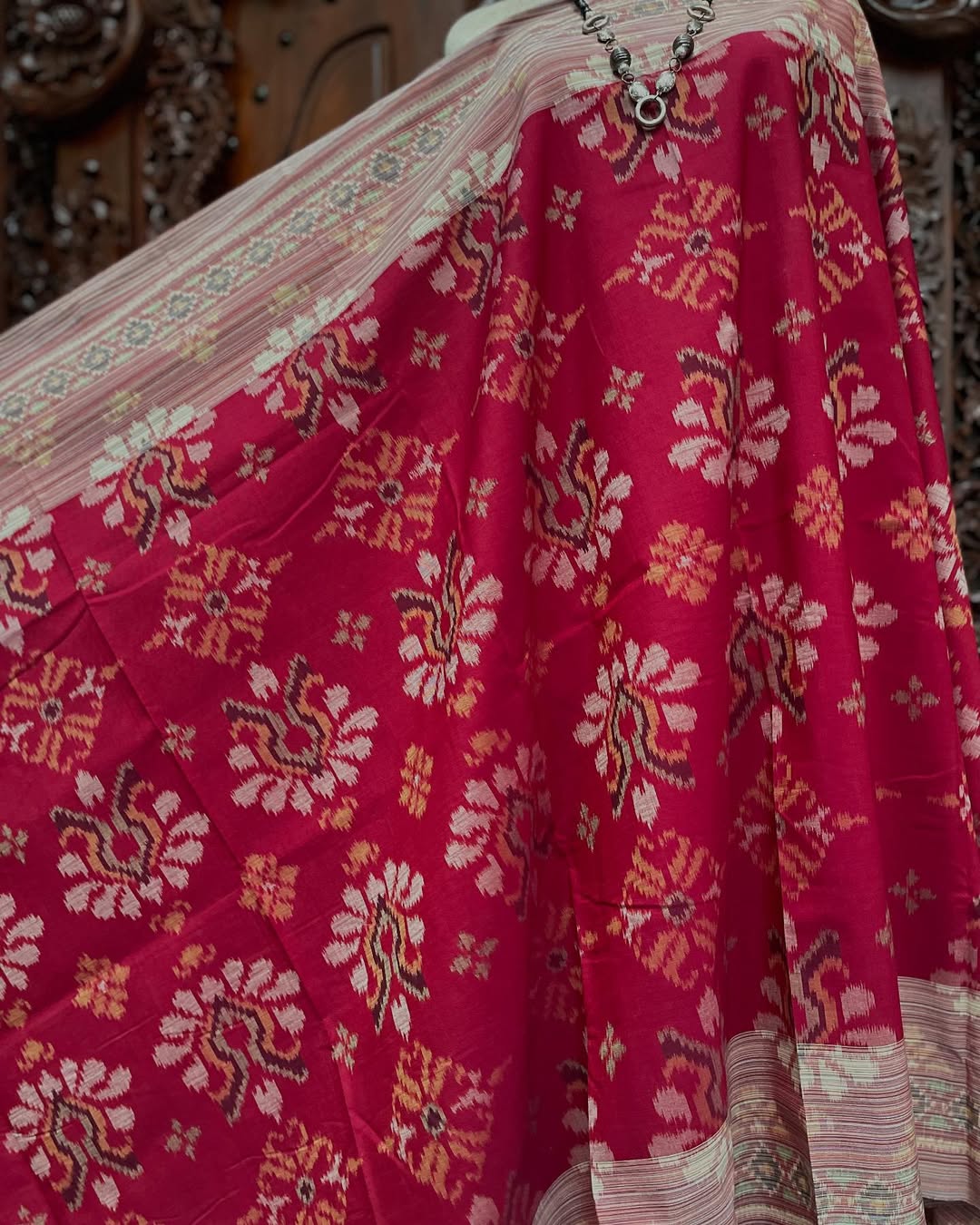 Kain Endek Motif Geometris